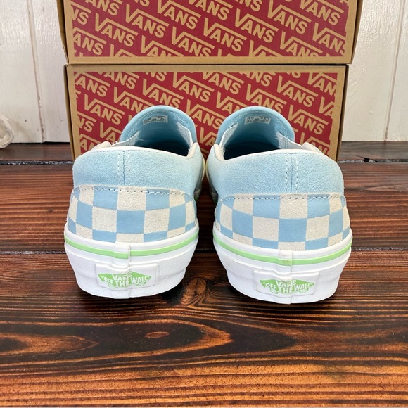 NIB Vans Classic Slip-On Checkerboard Crystal Blue White Sneakers Size 8.5 Women - Picture 6 of 8